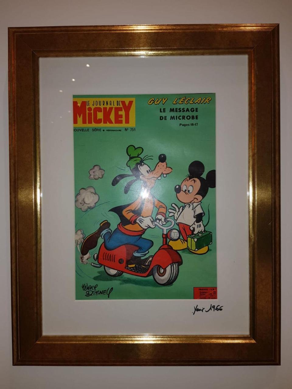 72 - Mermoz Mickey Mouse Párizs Kültér fotó